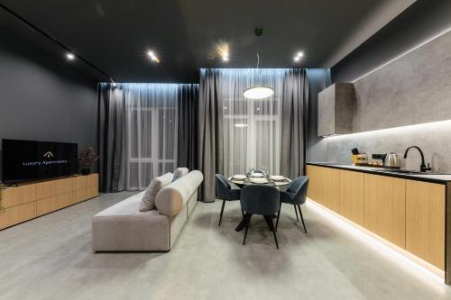 מטבח או מטבחון ב-Luxury Apartments BUDAPEST