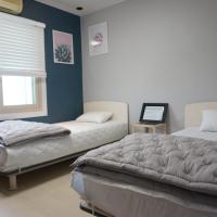 AIRPORT Guesthouse, hotel blizu letališča Letališče Gimhae - PUS, Busan