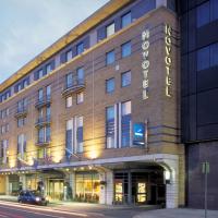 Novotel London Waterloo, hotel en Lambeth, Londres