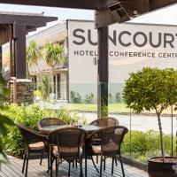 Suncourt Hotel & Conference Centre: Taupo şehrinde bir otel