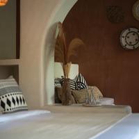 White Goose Boutique Hotel, hotel a Berawa, Canggu