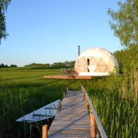 Glempings Velo Latgale, hotel u gradu Izvalta