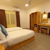 Sky View by Relax Tours: Dhangethi şehrinde bir otel