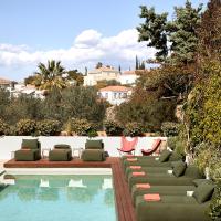 Yayaki Spetses, hotel u gradu 'Spetses'