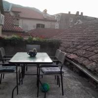 Nada's room with terrace: bir Kotor, Kotor Old Town oteli