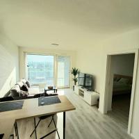 New apartment 5 minutes by walk from the airport with free garage parking, hotel cerca de Aeropuerto de Bratislava - BTS, Bratislava