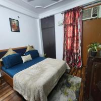 Homlee-Best Value flat with kitchen Near Metro, готель біля аеропорту Hindon Airport - HDO, у Нью-Делі