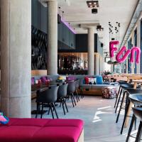 MOXY Vienna Airport – hotel w pobliżu miejsca Lotnisko Wiedeń - VIE w mieście Schwechat