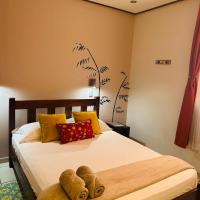 Casa de Lis Hotel & Tourist Info Centre: Turrialba'da bir otel