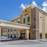 Comfort Suites Albuquerque Airport, отель в Альбукерке