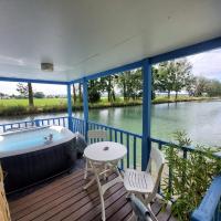 Cottage flottant Terrasse Nature près Dijon, hotelli  lähellä lentokenttää Dijon Bourgogne -lentokenttä - DIJ 