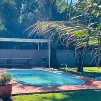 Casa Nina, com Piscina e Brinquedoteca, Super Próxima das Cataratas e Aeroporto, hotel v destinácii Foz do Iguaçu v blízkosti letiska Medzinárodné letisko Foz do Iguacu/Cataratas - IGU