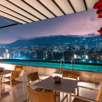 Hotel York Luxury Suites Medellin by Preferred, viešbutis mieste Madeljinas