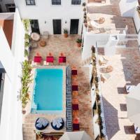 Casa Rosa Villa with Pool in Olhao Centre, hotel v destinaci Olhão