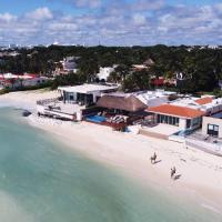 Beach House for 9 guests - Casa del Mar - Playacar, hotell i Playacar Beach, Playa del Carmen