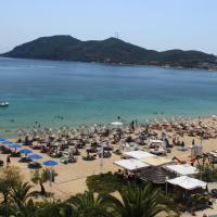 Vournelis Beach Hotel and Spa, hotel u gradu Iraklitsa