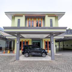 SUPER OYO 91748 Wisma Pkpri Purworejo