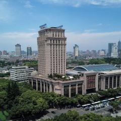 Wyndham Grand Plaza Royale Ningbo