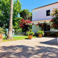 Villa América Chalet Independiente con Piscina en Urbanización Roche Conil Cádiz Andalucía España