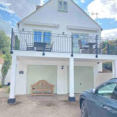 Malt House Cottage with River Severn view balcony