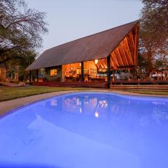 Tomo Safari Lodge