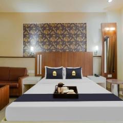 Hotel New Krone Suite Plaza Near IGI Airport