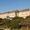 Protea Hotel by Marriott Karridene Beach