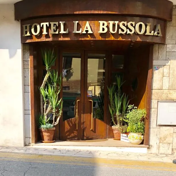 Hotel La Bussola, hotel v destinácii Anzio