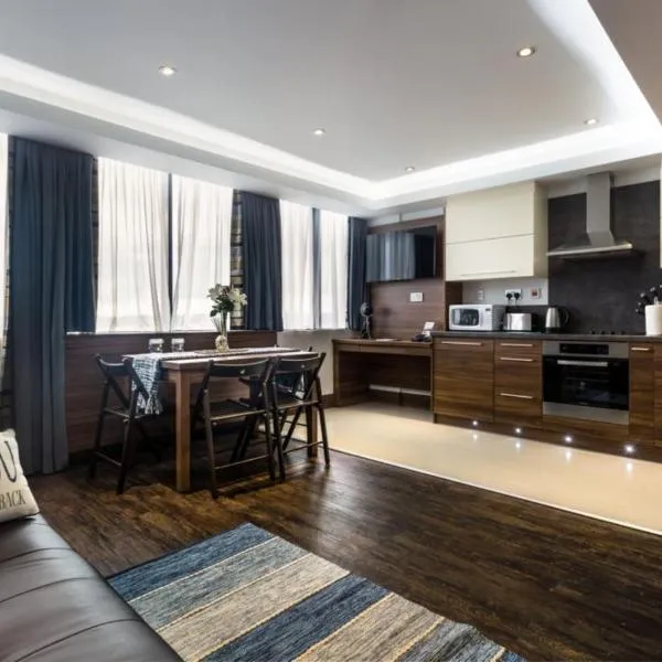 Livin' Serviced Apartments، فندق في واتفورد