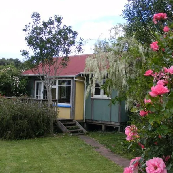 The Sandcastle, hotel v mestu Takaka