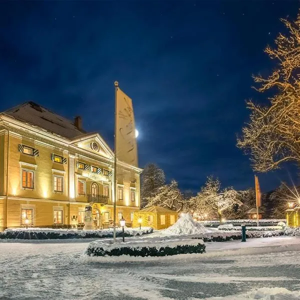 Hotel Schloss Lerchenhof, hotel din Hermagor