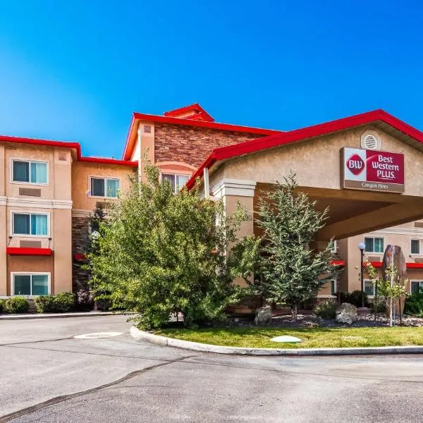 Best Western Plus Canyon Pines、オグデンのホテル