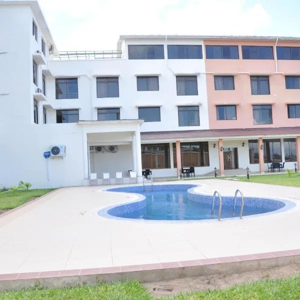 Luwa Evergreen Hotel, hotel v Mtware