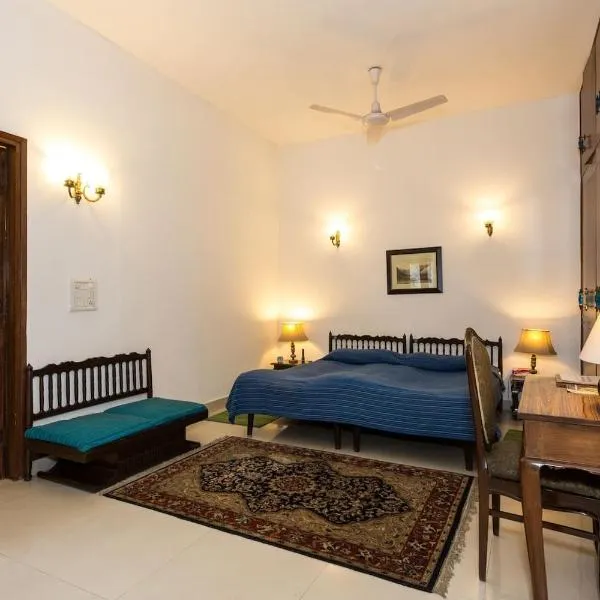 Eleven Bed & Breakfast, hotel i New Delhi