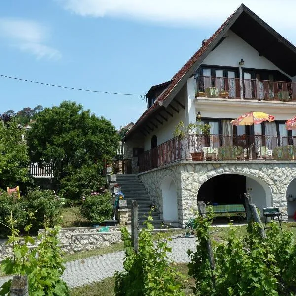 House Sophie – hotel w mieście Keszthely