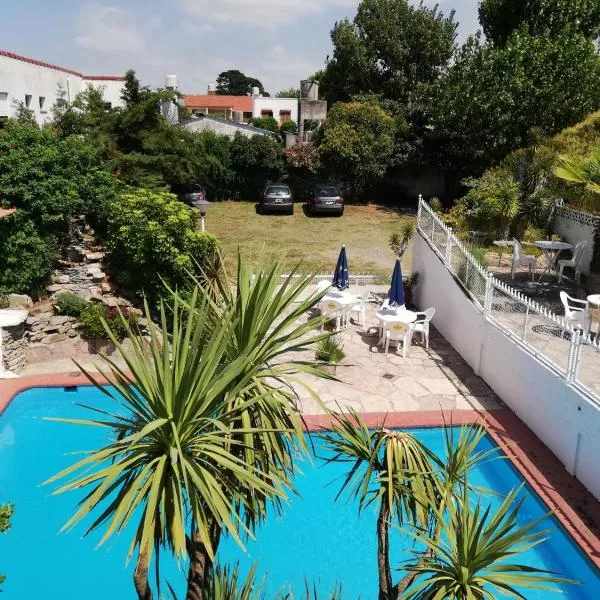 Hotel Shelter, hotel em Aguas Verdes