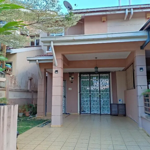 Muslim Dinaim Homestay, ξενοδοχείο σε Tanjung Malim