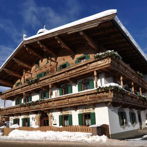 Kaiserpension Müllnerhof, hotell i Sankt Johann in Tirol