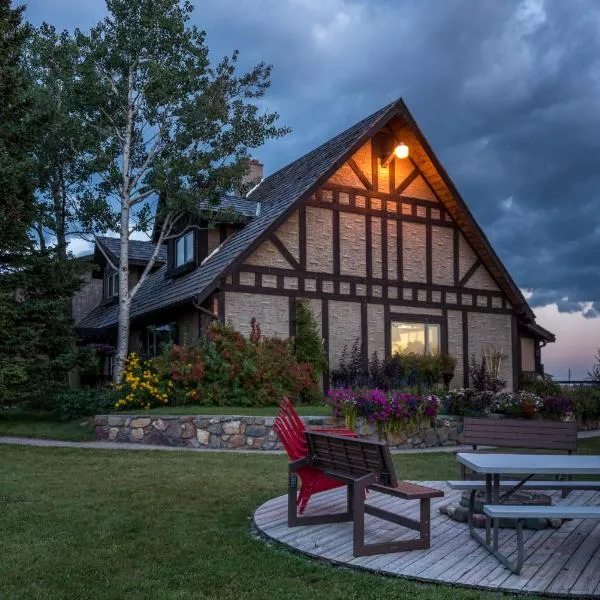 Rocky Ridge Country Lodge, hotel u gradu 'Waterton Park'