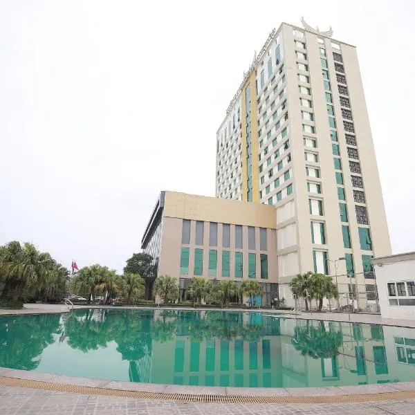 Muong Thanh Grand Thanh Hoa Hotel: Thanh Hóa şehrinde bir otel