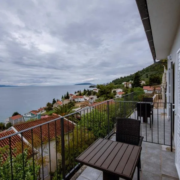 Pension Kathi, hotel i Gradac