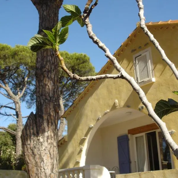 Les Grillons, hotel di Sainte-Maxime