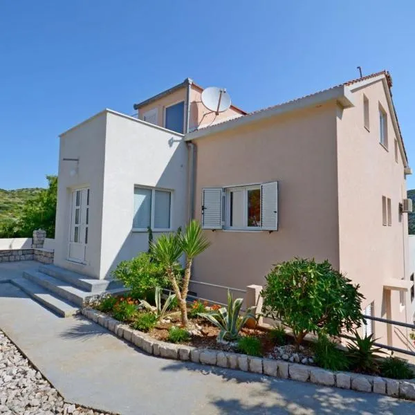 Apartments Vesna, hotell i Lastovo