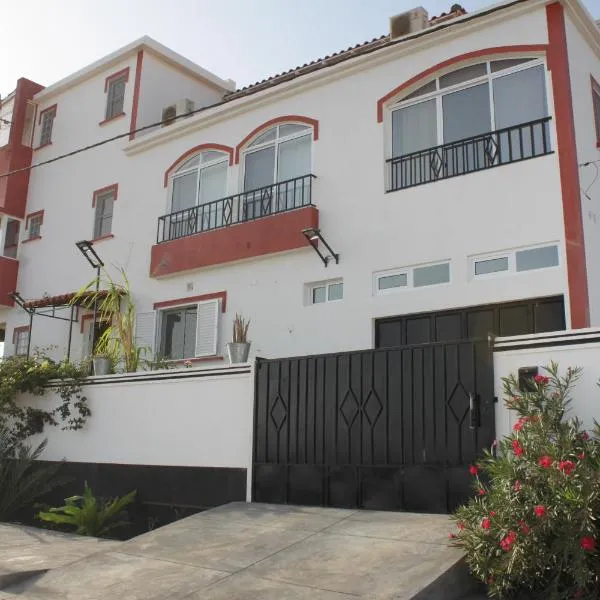 Yria Residencial, hótel í Porto Novo