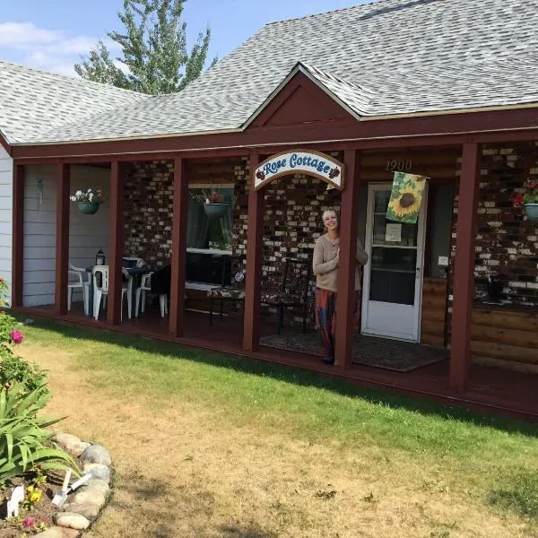 Rose Cottage Bed & Breakfast – hotel w mieście Valemount