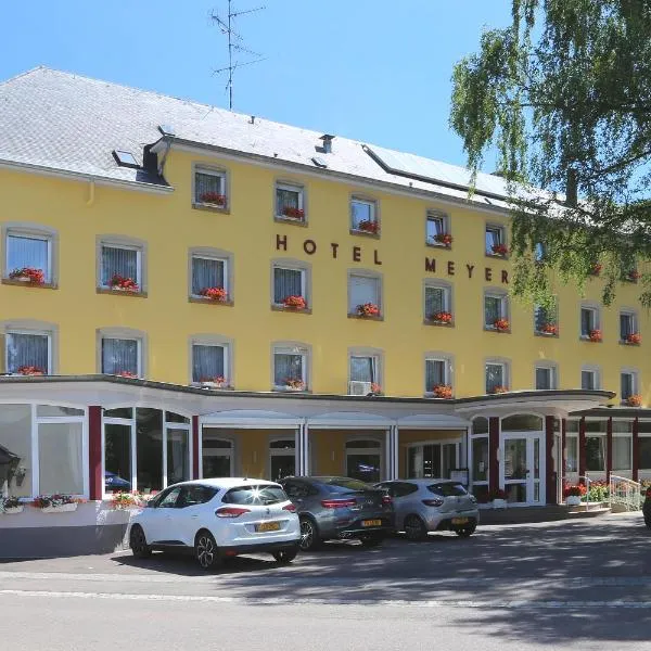 Hotel Meyer, готель у місті Bettendorf