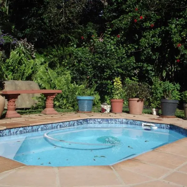 Fig Tree Manor Self Catering, hotel sa Zinkwazi Beach