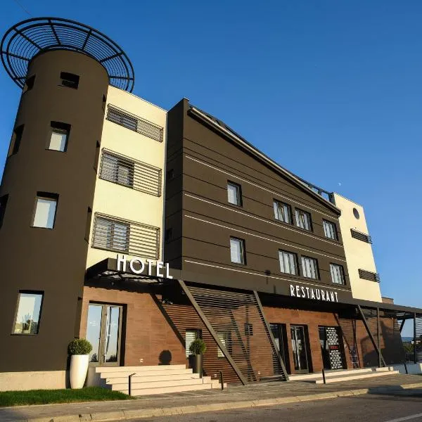 Hotel Ideo Lux, hotel i Niš