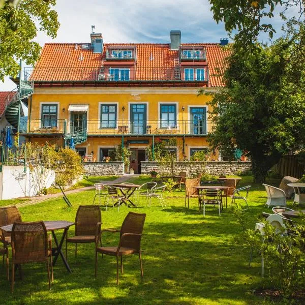 Hotell Breda Blick, khách sạn ở Gotland