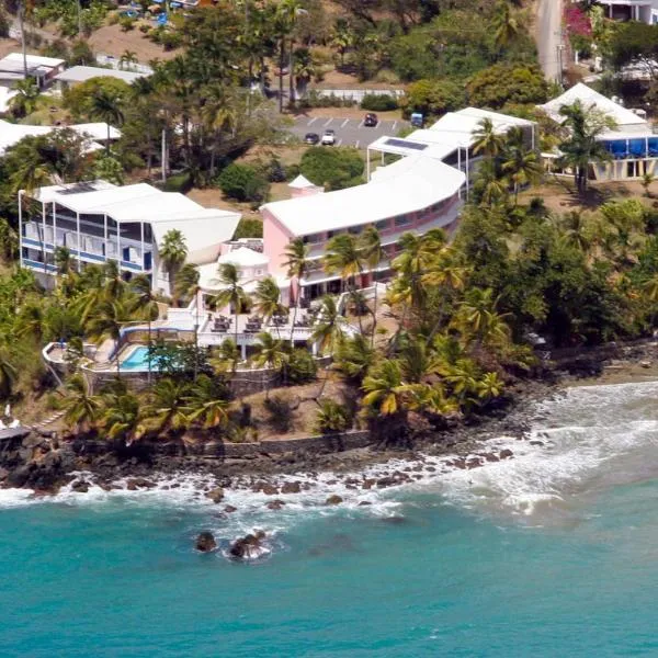 Blue Haven Hotel - Bacolet Bay - Tobago – hotel w mieście Speyside